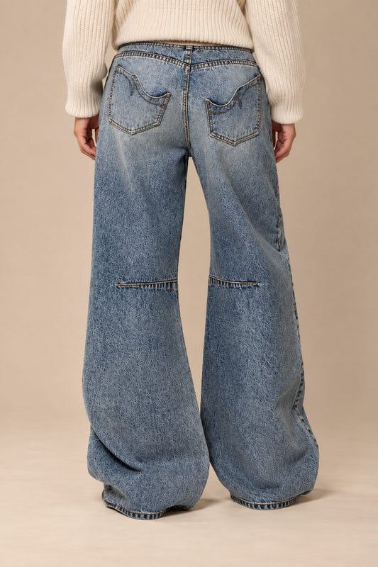 Baggy Wide-Leg Jeans with Ribbed Waistband — Urban Street Style