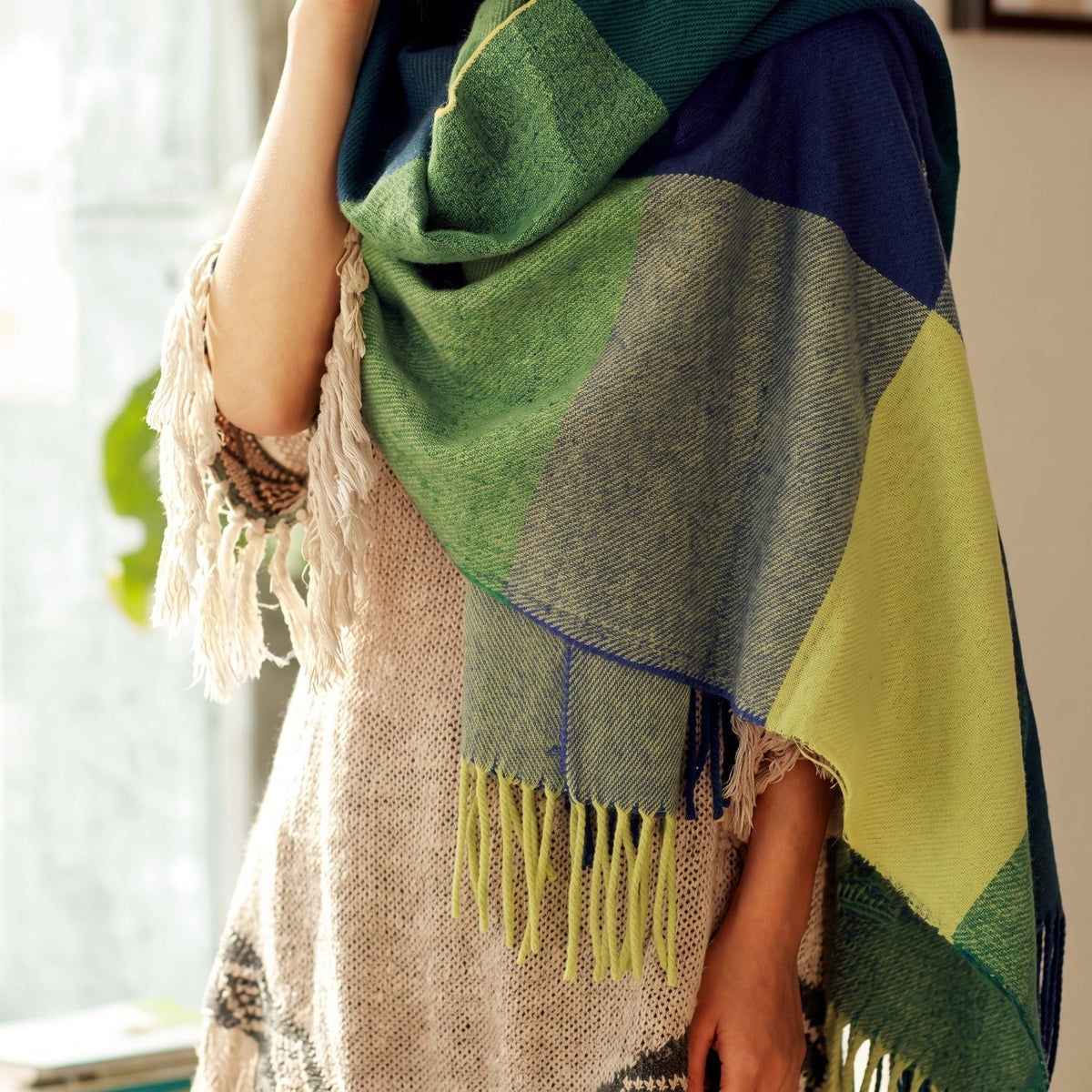 Women's Fringed Tartan Wrap Scarf with Tassel Trim 6