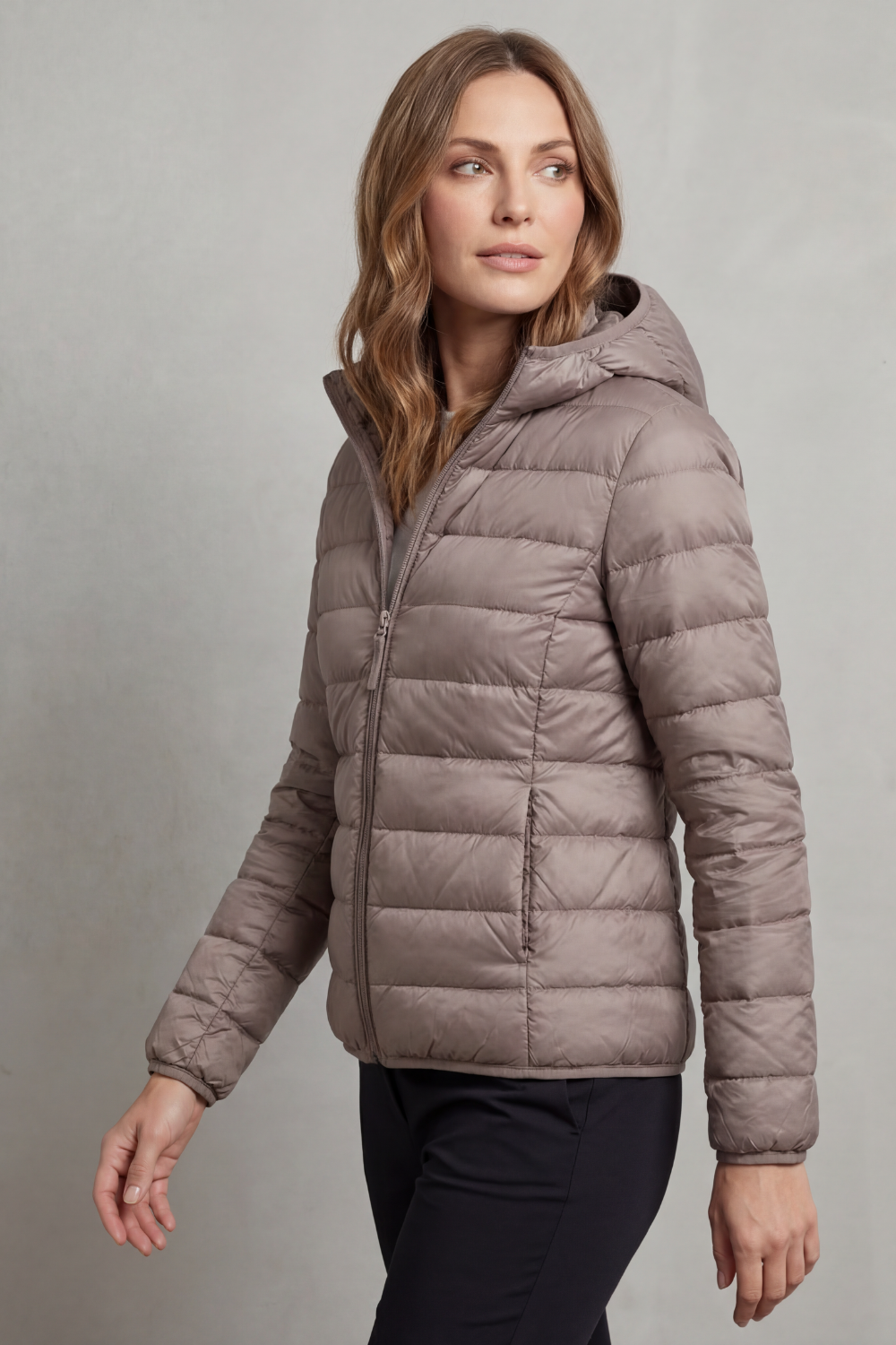 Women's Lightweight Packable Hooded Puffer Jacket 3