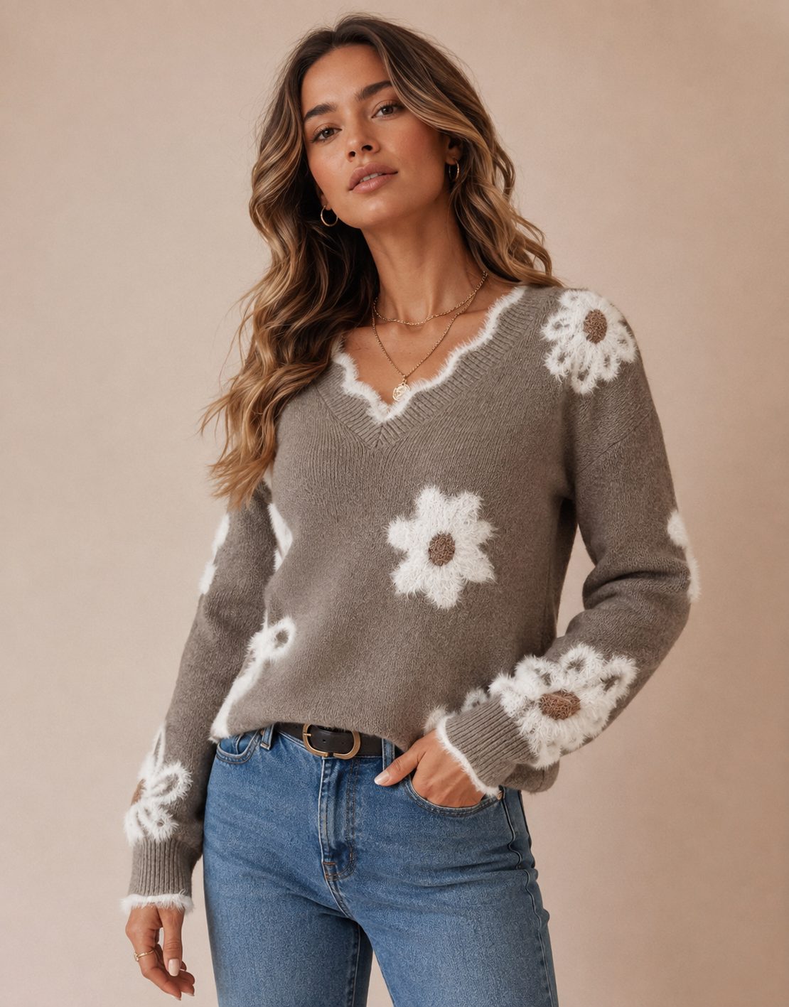 DECERLE - Women's - Floral Knit - V-Neck Sweater
