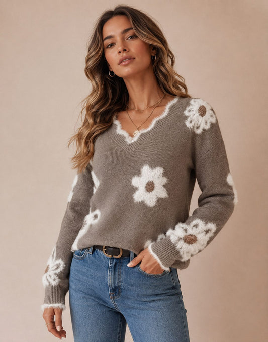 DECERLE - Women's - Floral Knit - V-Neck Sweater