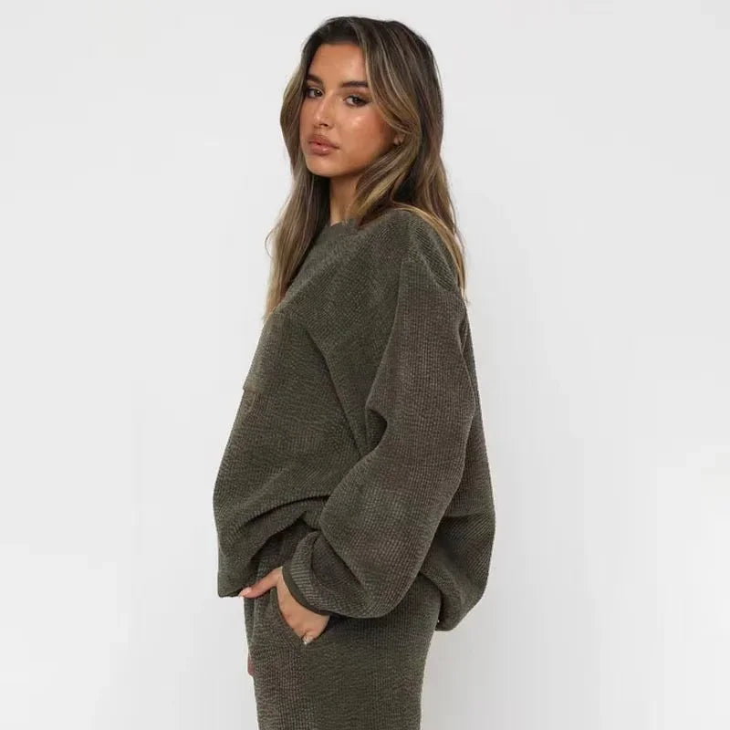 Corduroy Sweatset — Relaxed Fit Sweatshirt & Cuffed Joggers 3
