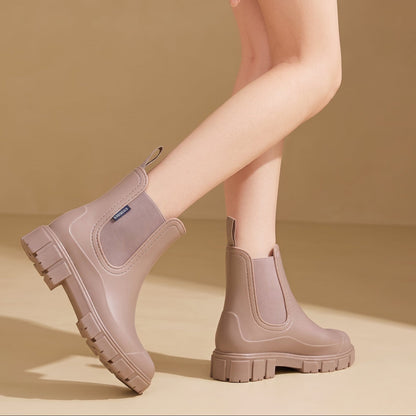Women's Waterproof Chelsea Boots — Chunky Lug Sole Ankle Boot 10