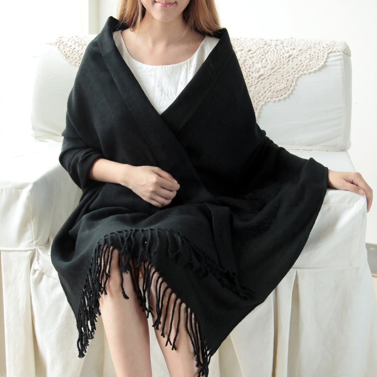 Women's Fringed Tartan Wrap Scarf with Tassel Trim 1