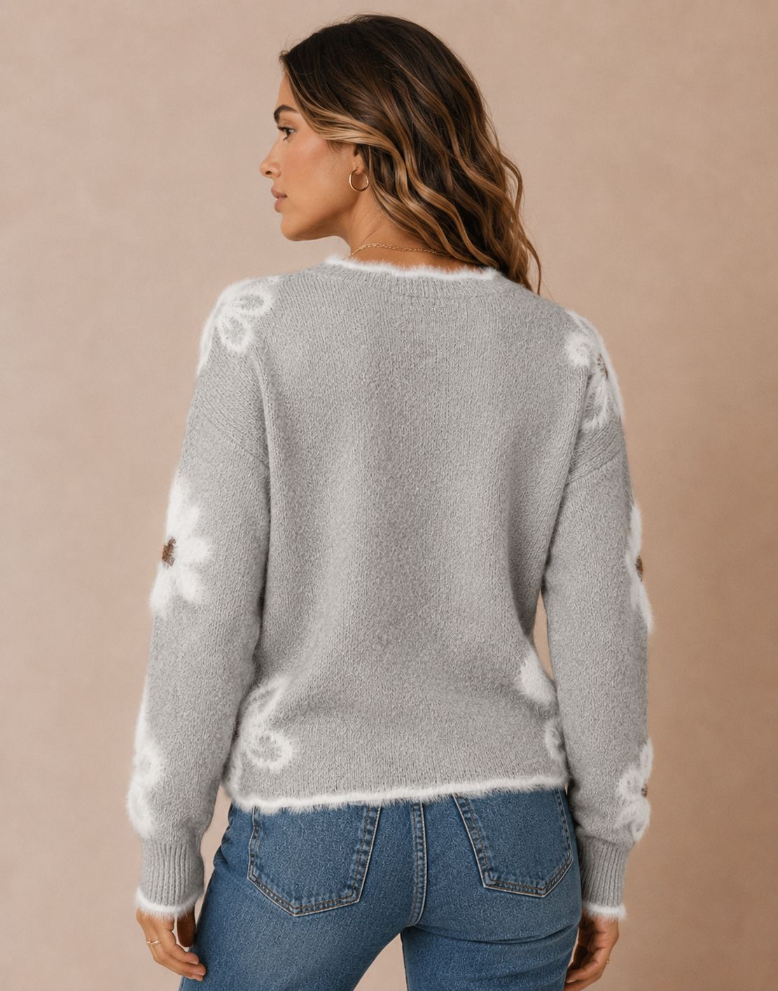 DECERLE - Women's - Floral Knit - V-Neck Sweater