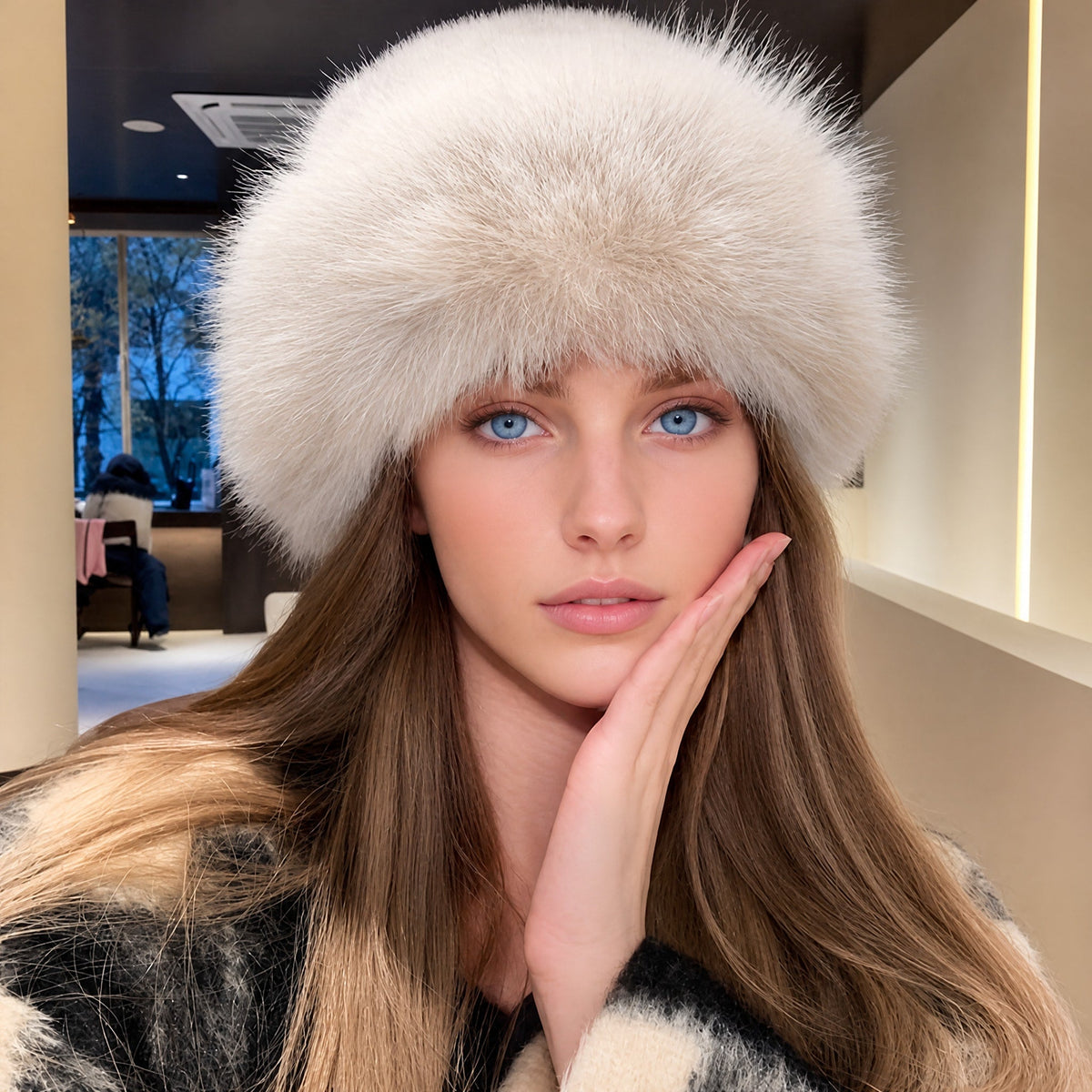 Women's Faux Fur Winter Hat with Ear Flaps — Plush Warm 3