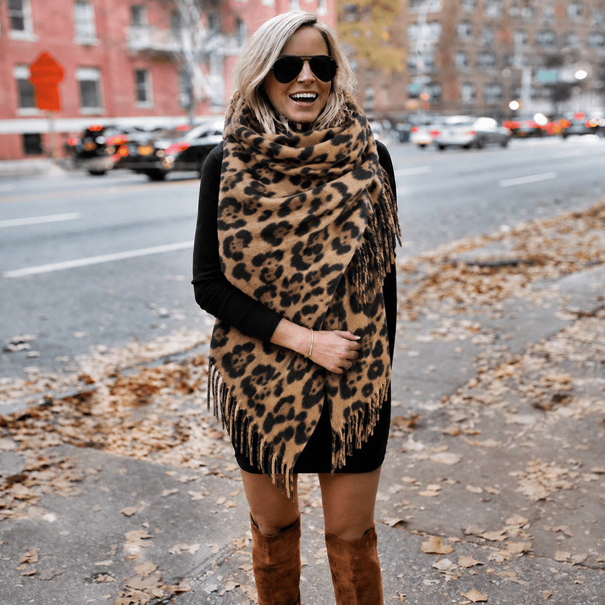 Leopard Print Blanket Scarf — Women's Tasselled Wrap 1