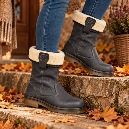 Women's Fleece-Lined Leather Mid-Calf Winter Boots