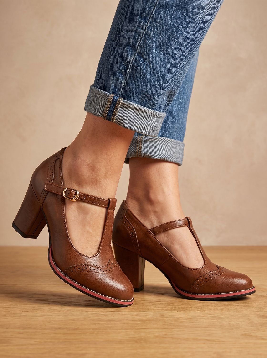 Women's Retro Brogue T-Bar Block Heel Pumps — Red Sole 3